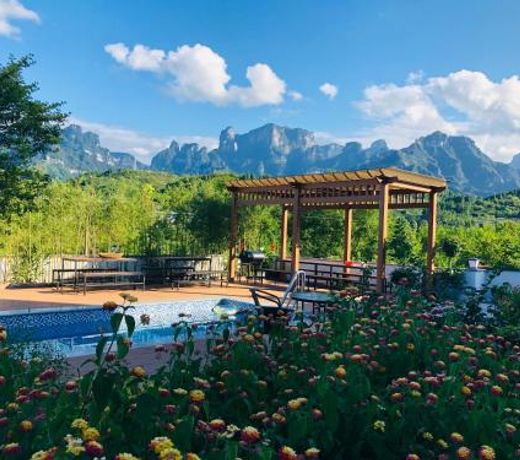 Heaven's Gate Home Stay