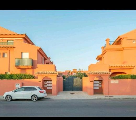 Apartamento Vista Hermosa en Punta Candor con piscina y Wifi