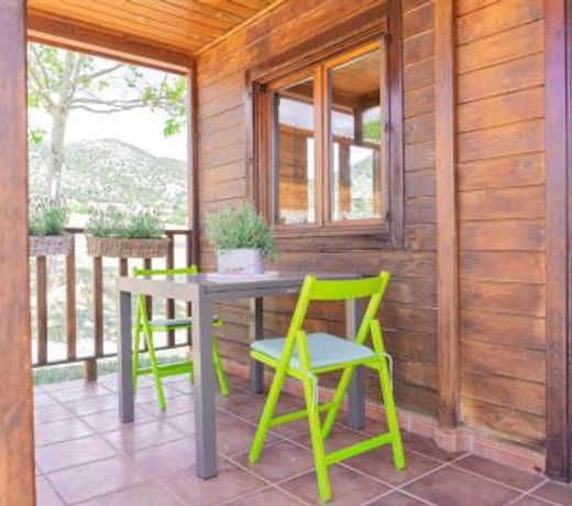 Aldea Los Odres - CabaÃ±as de Madera de 1Âª con Piscina Privada y BBQ en la puerta