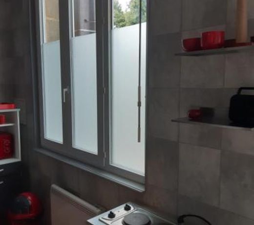 MAISON Studio SEDAN Meuble 14M2 INDEPENDANT