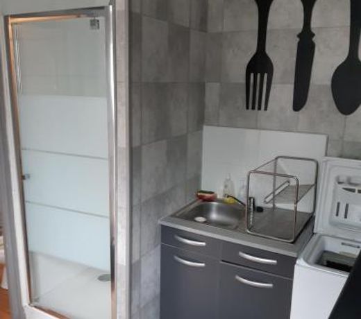 MAISON Studio SEDAN Meuble 14M2 INDEPENDANT