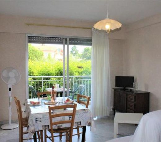 Appartement Cagnes-sur-Mer, 1 pièce, 4 personnes - FR-1-252A-56