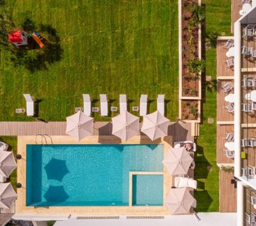 B&D Luxury Suites