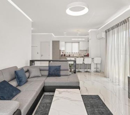 BillyMare central Glyfada apartment