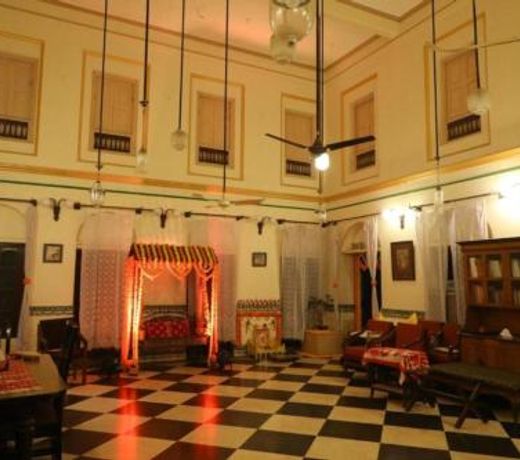 RATNAKAR BHAWAN (HERITAGE HOMESTAY)