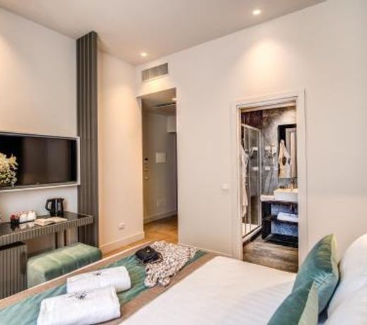 Hotel 77 Seventy-Seven - Maison D'Art Collection