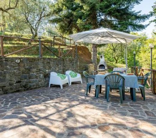 Il Colletto Romantic Stonehouse