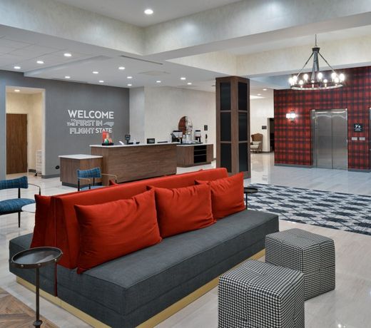 Hampton Inn & Suites Greensboro Downtown, Nc