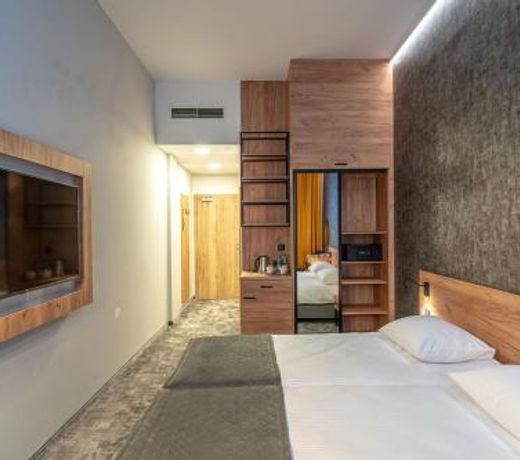 1891 Garni Hotel