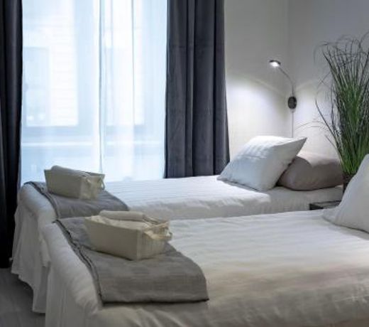 Hotel Lemonade