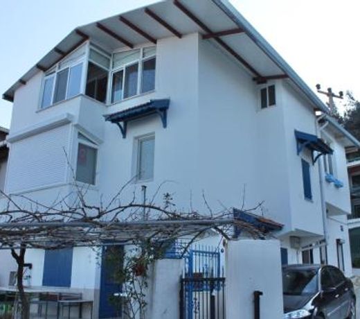 URLA da (Deniz Manzaralı, Bahçeli, Kaloriferli) Aylık Kiralık 4+2 Villa