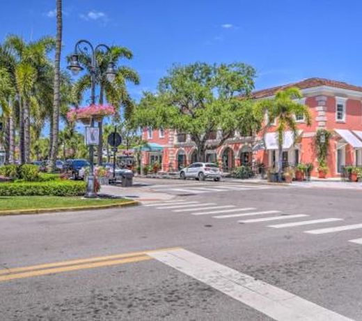 Sleek Coastal Abode 1 Block to Naples Beach!