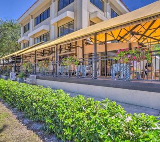 Sleek Coastal Abode 1 Block to Naples Beach!