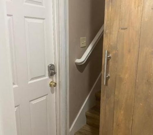 Entire Loft, 3 bedroom, 2 bath, & kitchen