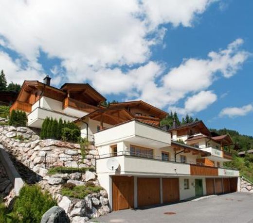 Cozy Apartment in Saalbach-Hinterglemm with Terrace