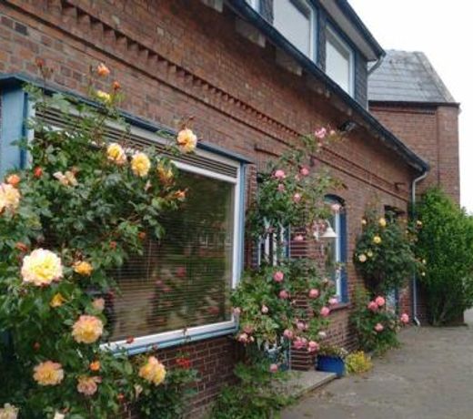 Grosses und gemutliches Landhaus