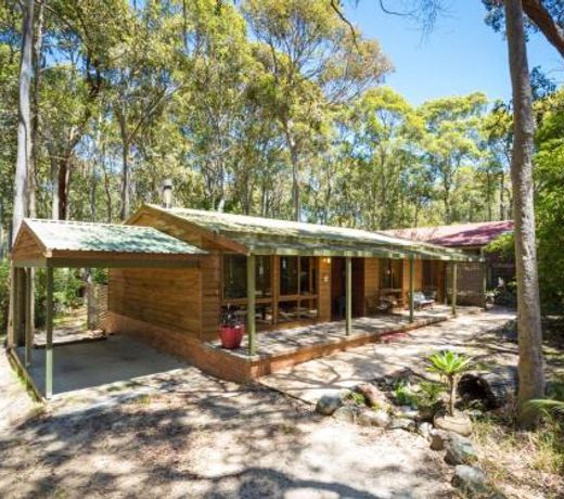 Caseys Pet Friendly Beach Cottage