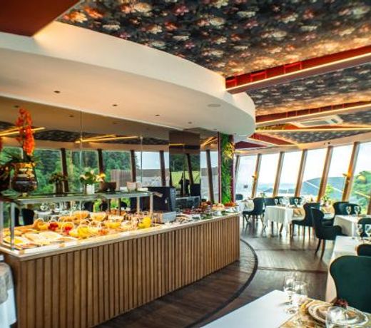 HOTEL RF VISION restaurante giratÃ³rio