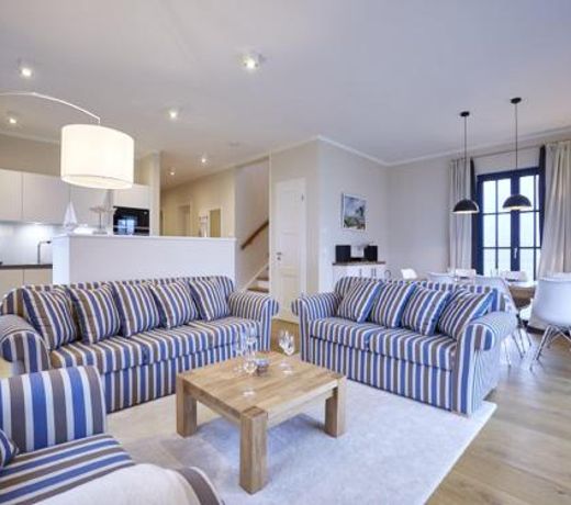 Reetland am Meer - Luxus Reetdachvilla mit 3 Schlafzimmern, Sauna und Kamin F15