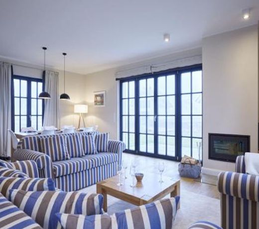 Reetland am Meer - Luxus Reetdachvilla mit 3 Schlafzimmern, Sauna und Kamin F15