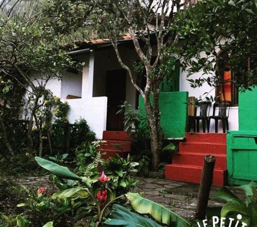 Le Petit Jardin