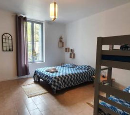 Chez Mamita : appartement dans quartier calme.