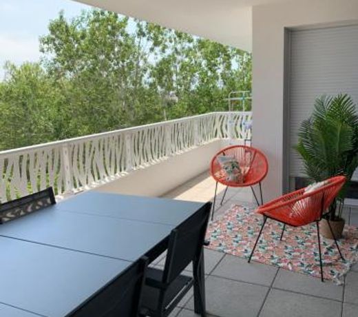 18m2 de terrasse, T3 de 70m2, Clim et Parking