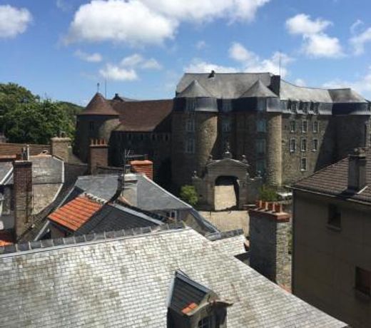 LA MANSARDE - AU CÅUR DE LA VIEILLE VILLE