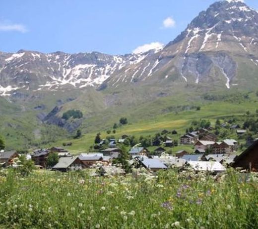 Appartement Albiez-Montrond, 2 piÃ¨ces, 3 personnes - FR-1-618-6