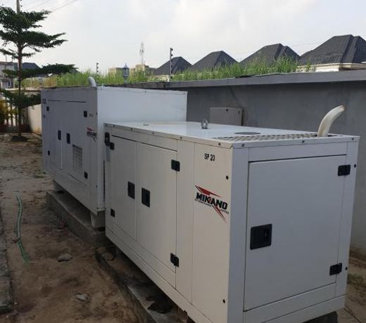 DELIGHTFUL ! 3 BEDROOM TERRACE DUPLEX EN-SUITE LEKKI AIRCON WiFi