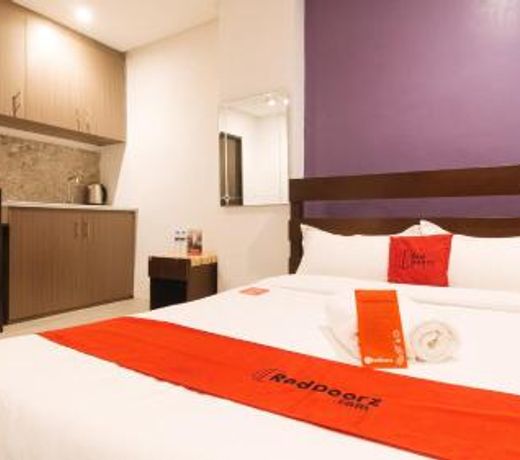 RedDoorz Plus @ SD Nakpil Malate