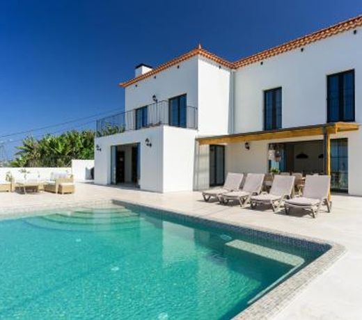 Villa Horizonte Azul by HR Madeira