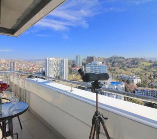 Rokoko, Penthouses in Millenium Tower