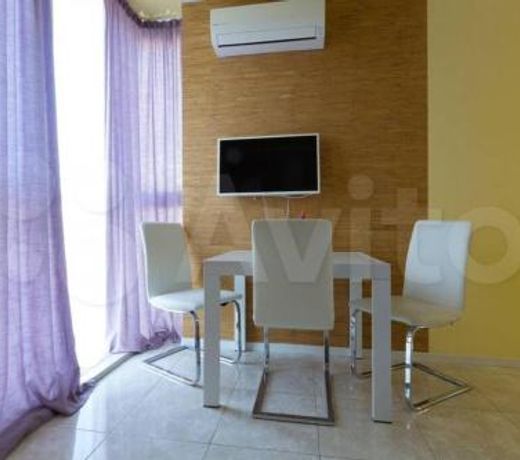 Kvart Hotel - ÐÐ²ÑÑÐºÐ¾Ð¼Ð½Ð°ÑÐ½Ð°Ñ ÐºÐ²Ð°ÑÑÐ¸ÑÐ° Ñ Ð´Ð¸Ð·Ð°Ð¹Ð½ÐµÑÑÐºÐ¸Ð¼ ÑÐµÐ¼Ð¾Ð½ÑÐ¾Ð¼ Ð½Ð° ÑÐ»Ð¸ÑÐµ ÐÑÐ»Ð¸ÐºÐ¾Ð²Ð° 79Ðº3