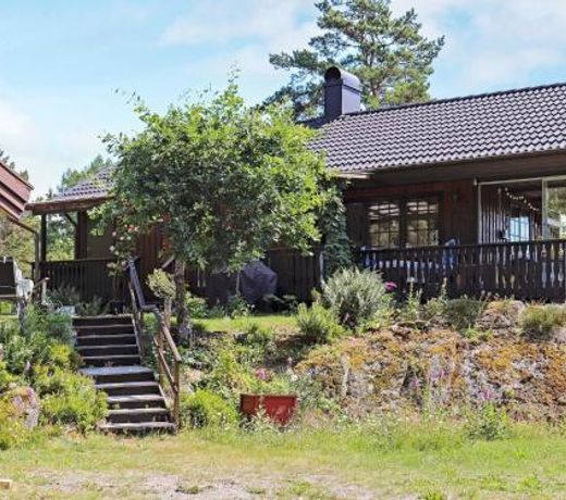 3 person holiday home in MELLERUD