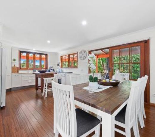 Pet Friendly Farm Stay in heart of the Tilba village