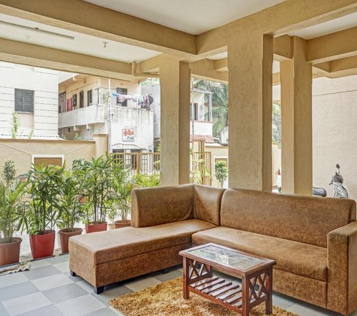 OYO 75873 Yash Inn