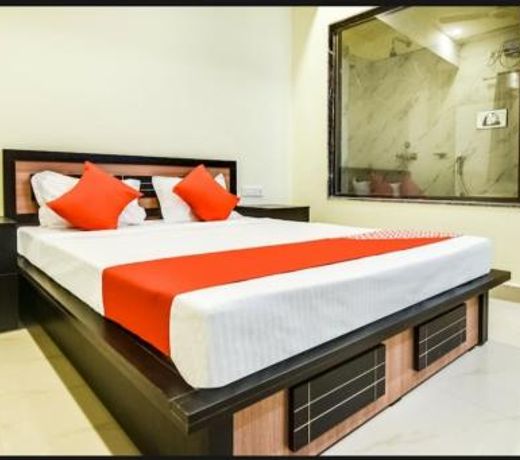 Silver Key Suites
