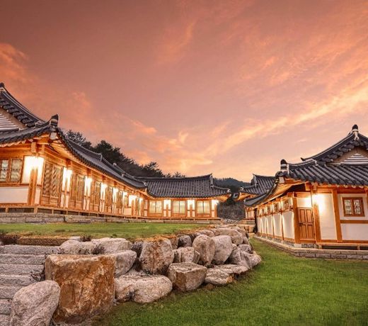 Gyeongju HanokHotel Chunchugwan