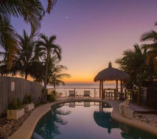 Mylara Beachfront Holiday Home