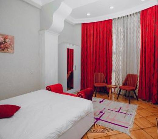 White House Hotel & SPA