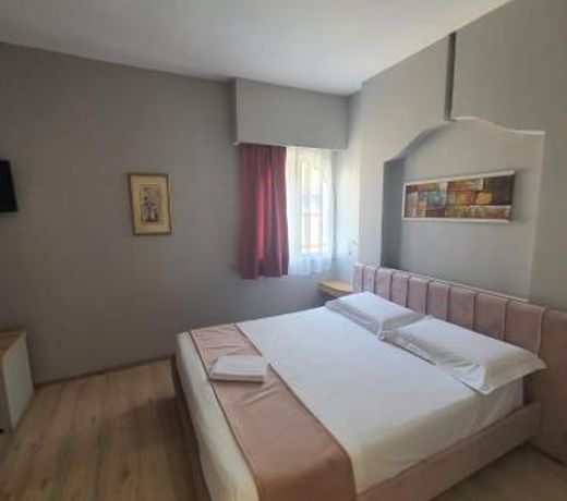 Theranda Boutique Hotel