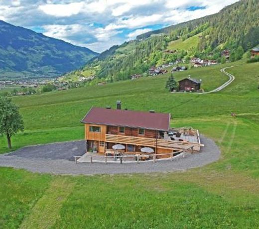 STAUDACH - Alpinresidenz Zillertal