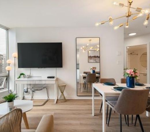 Best Location Downtown Chic Suites