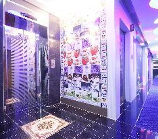 Gyeongsan Instar Hotel