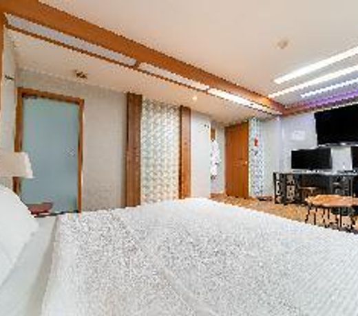 Oryu Bon Motel