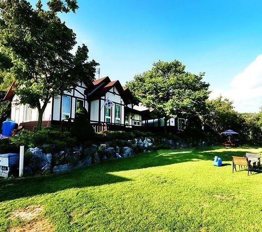 Paju Harujengwon Pension