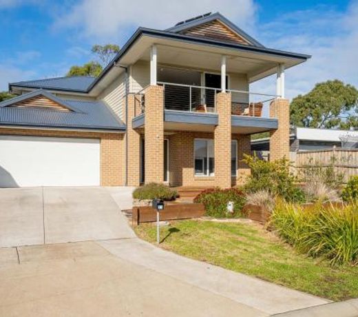 21 Peninsula View