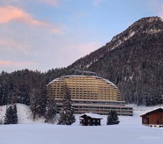 Alpen panorama luxury apartment with exclusive access to 5 star hotel facilities
