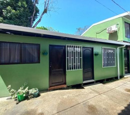 Apartamentos Caimán Tortuguero